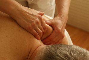 Shoulder massage at Breathe Easy